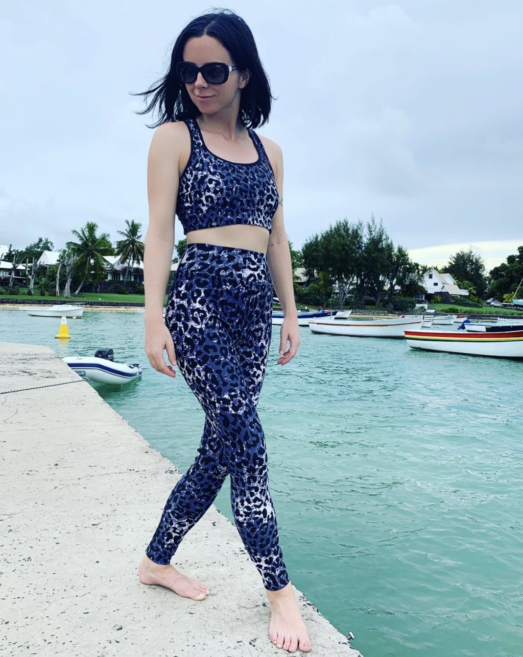 Dark Leopard Print High Waisted Yoga Leggings