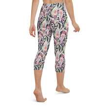 Load image into Gallery viewer, Black Paisley High Waisted Capri Leggings