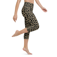 Load image into Gallery viewer, Giraffe High Waisted Capri Leggings