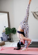 Load image into Gallery viewer, Pink leopard print leggings for women
