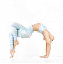 Load image into Gallery viewer, Aqua tie dye cropped yoga leggings for women