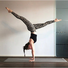 Load image into Gallery viewer, Giraffe High Waisted Leggings
