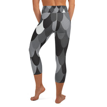 Load image into Gallery viewer, Modern Mermaid High Waisted Capri Leggings