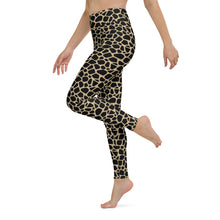 Load image into Gallery viewer, Giraffe print high waisted leggings