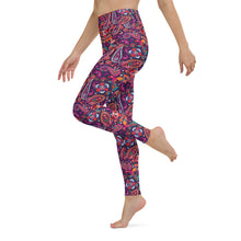 Load image into Gallery viewer, Pink Paisley High Waisted Leggings